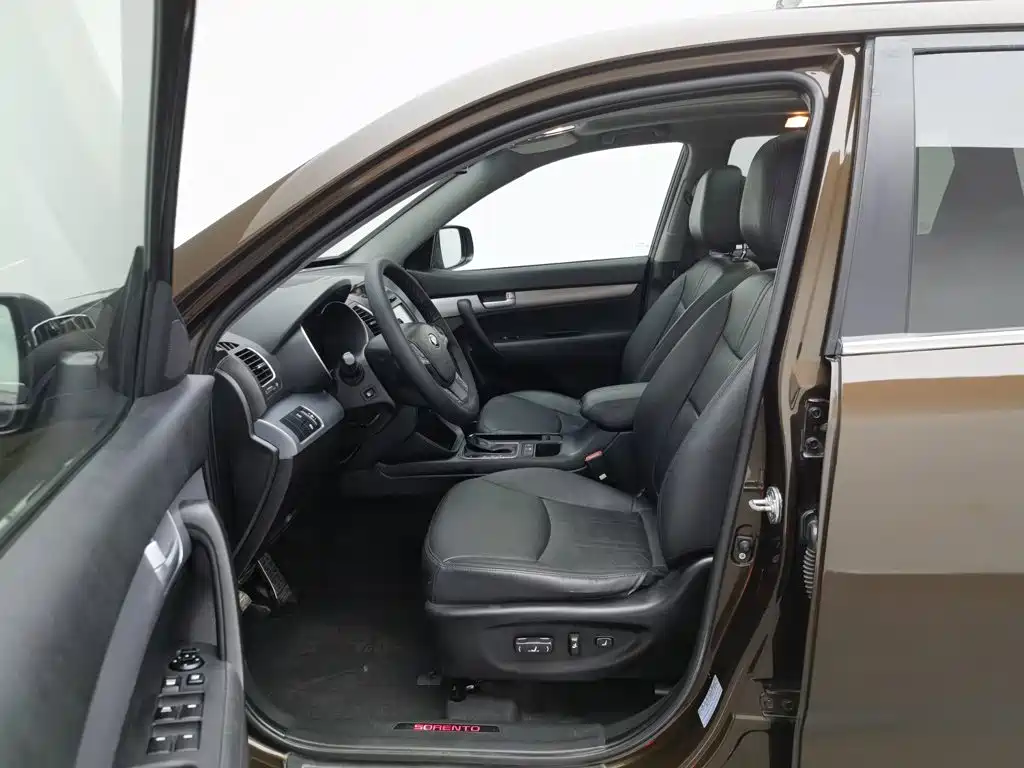 Kia Sorento 2014 — фото 10