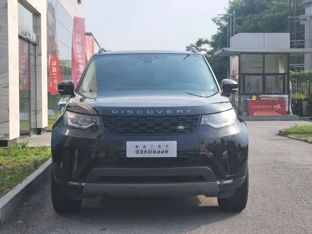 Land Rover Discovery 2018 — фото 2