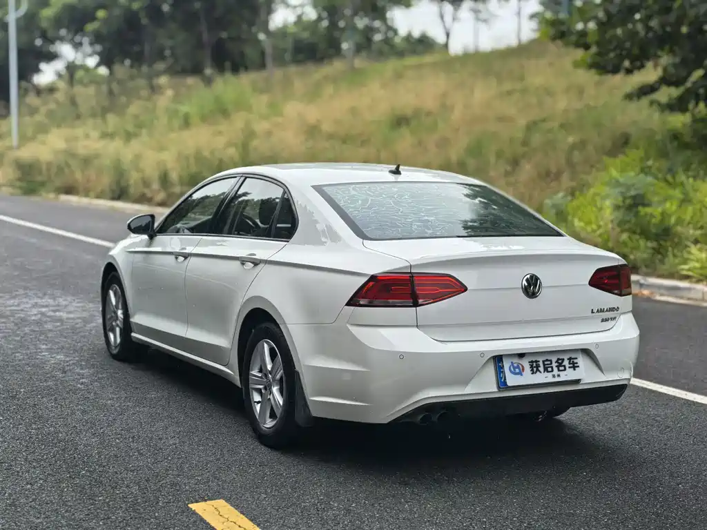 Volkswagen Lamando 2017