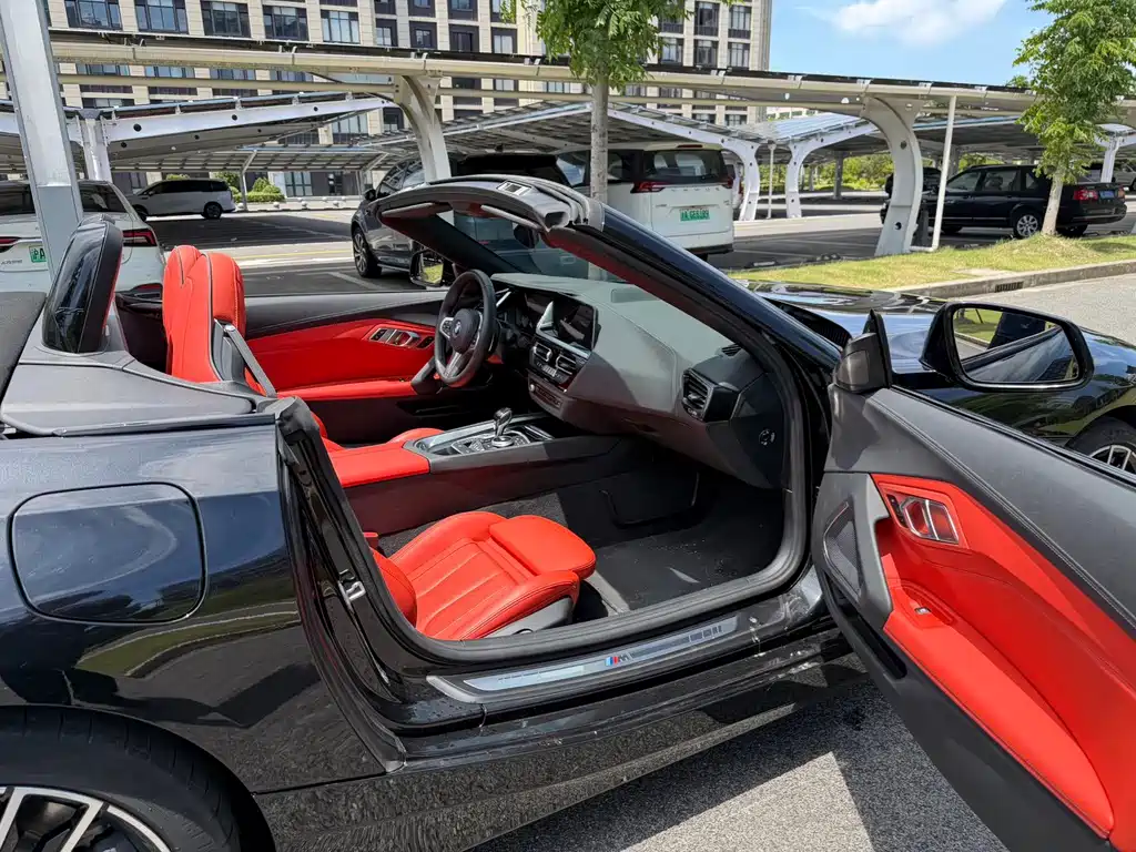 BMW Z4 2022 — фото 12