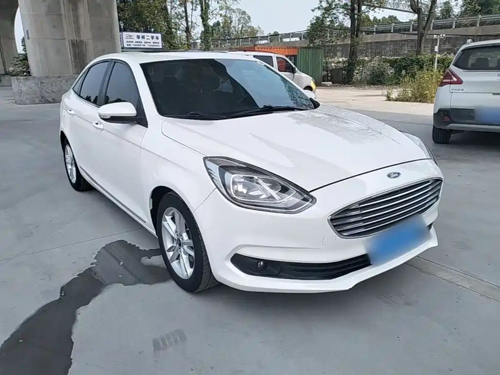 Ford Forrest 2019
