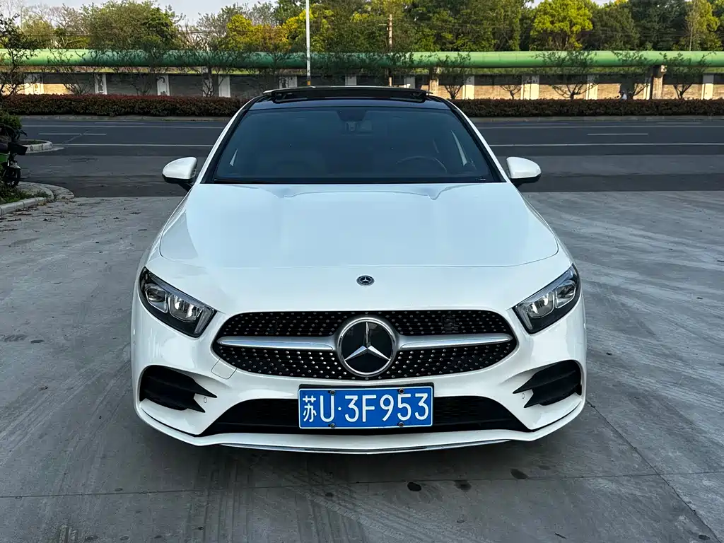 Mercedes-Benz A-Class 2021 — фото 2