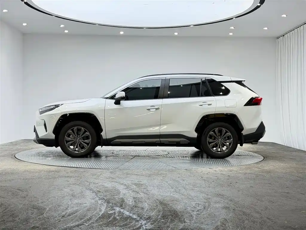 Toyota RAV4 2026