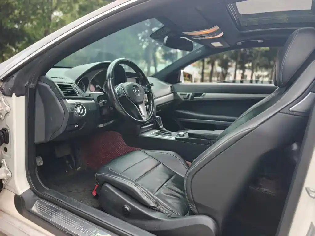 Mercedes-Benz E-Class 2013
