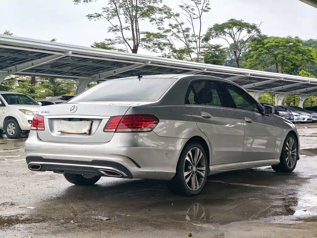Mercedes-Benz E-Class 2016