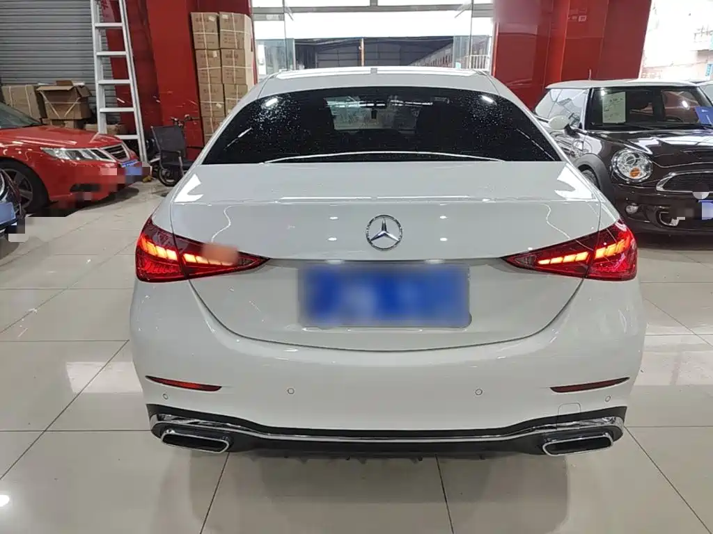 Mercedes-Benz C-Class 2023
