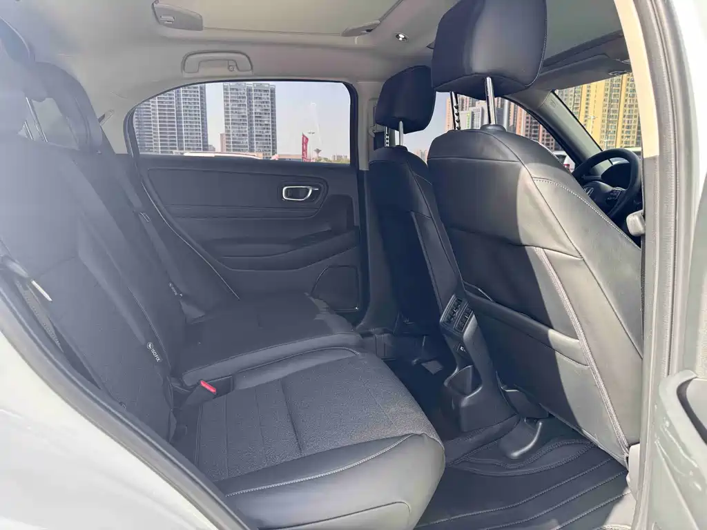 Honda Vezel 2023 — фото 14