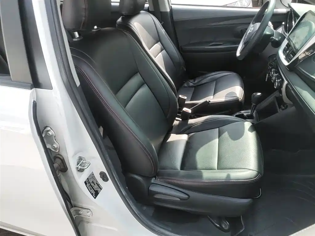 Toyota Vios FS 2019 — фото 25