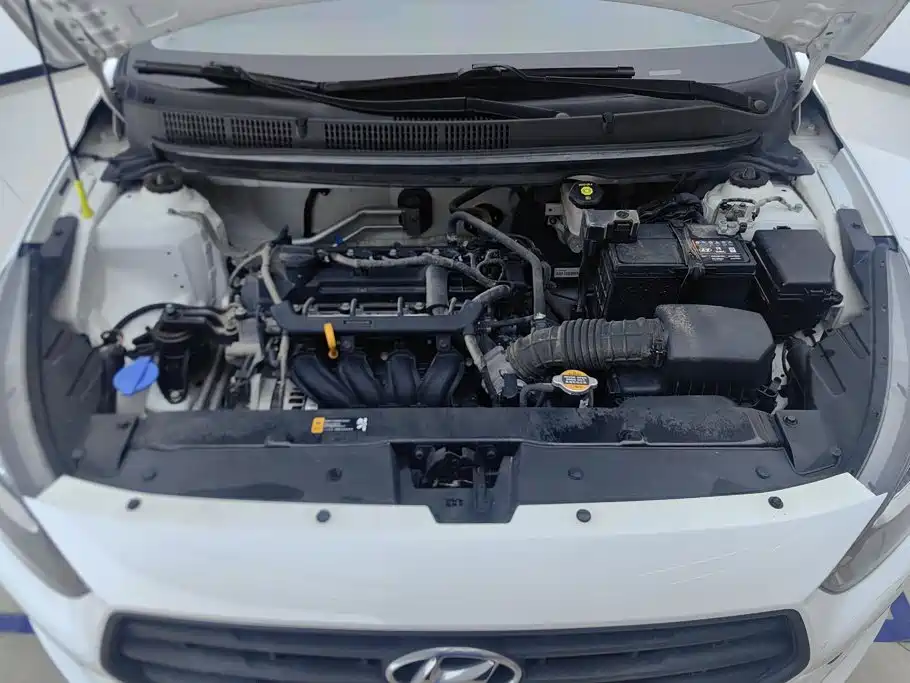 Hyundai Verna 2019 — фото 10