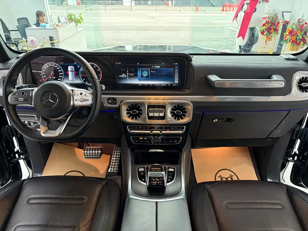 Mercedes-Benz G-Class 2021 — фото 12
