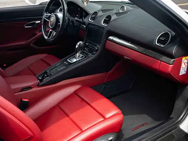 Porsche 718 2018