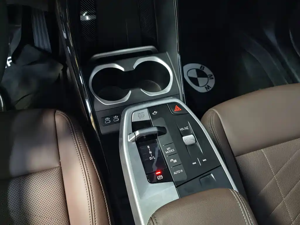 BMW X1 2025 — фото 12