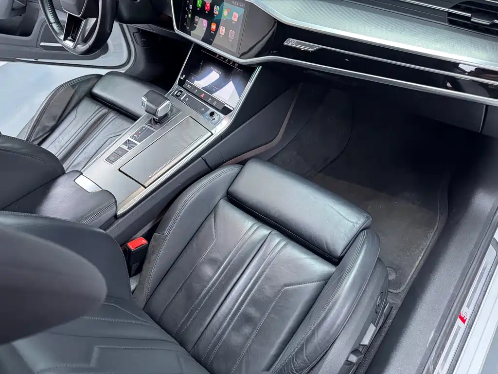 Audi A7 2021 — фото 11