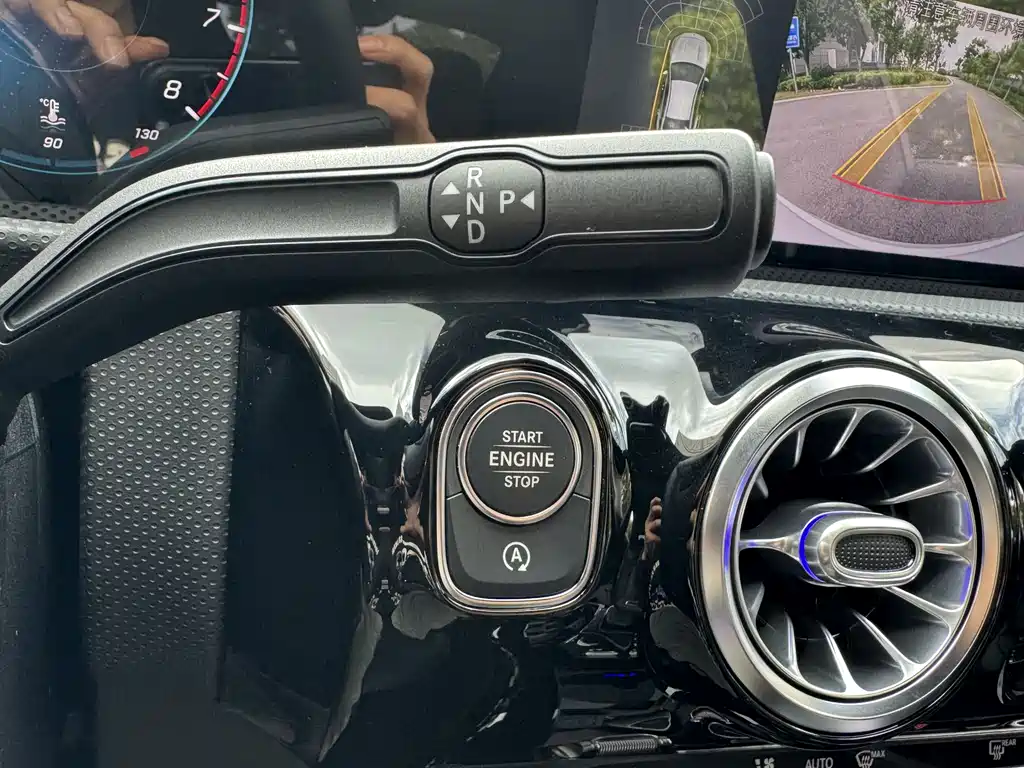 Mercedes-Benz CLA 2020 — фото 18