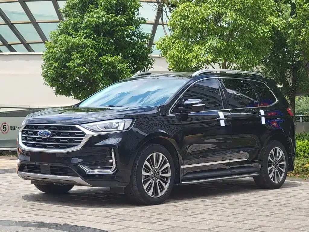 Ford Edge 2023