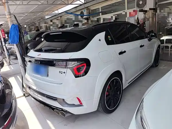 Lynk & Co 02 Hatchback 2022
