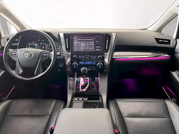 Toyota Vellfire 2021