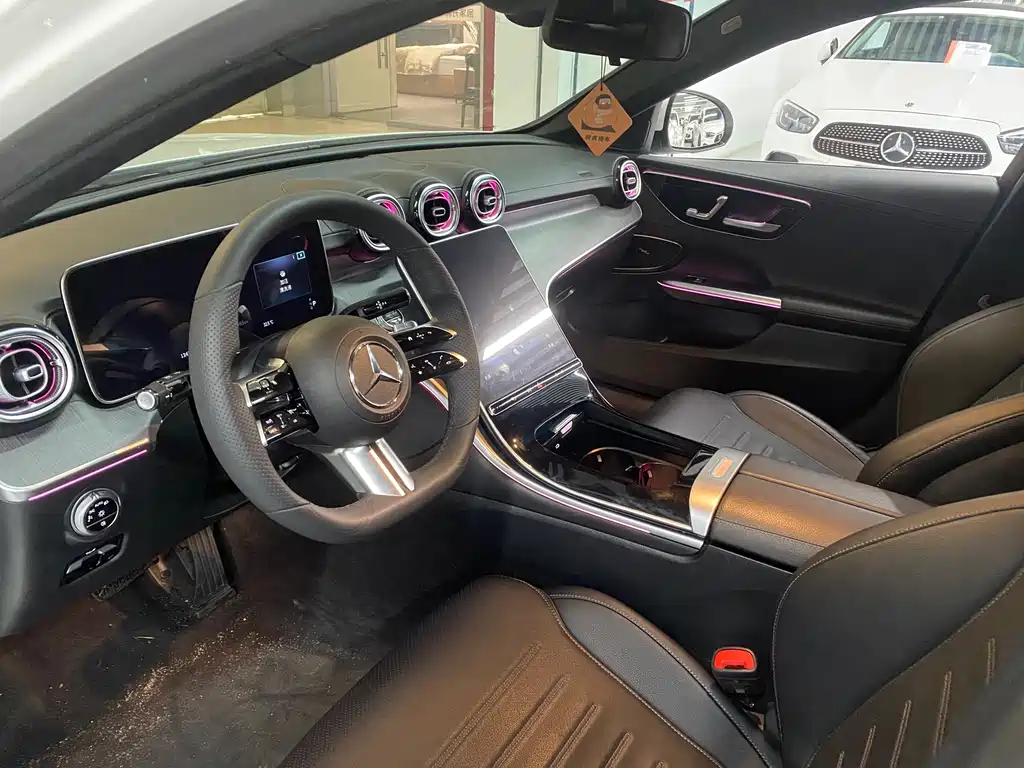 Mercedes-Benz C-Class 2022