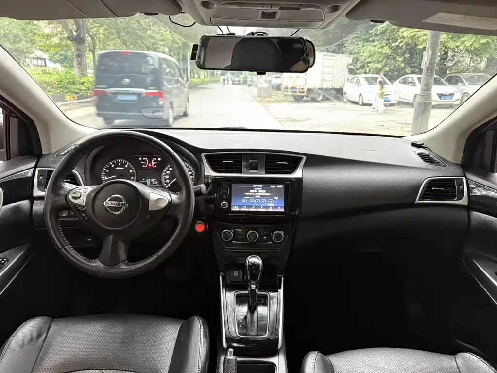 Nissan Sylphy 2018 — фото 12