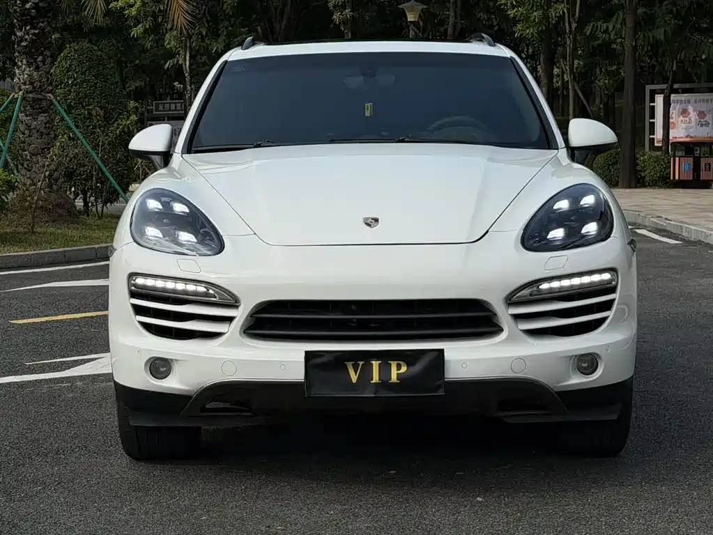 Porsche Cayenne 2013 — фото 2