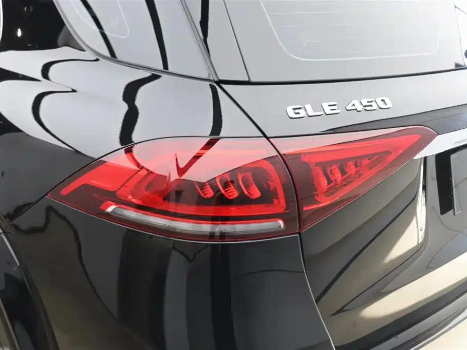 Mercedes-Benz GLE 2021 — фото 30