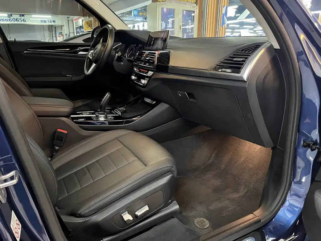 BMW X3 2019 — фото 15