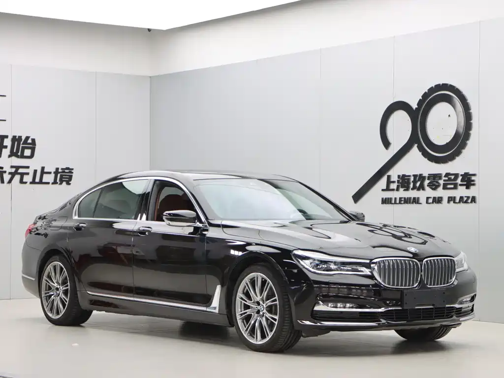 BMW 7 Series 2019 — фото 1