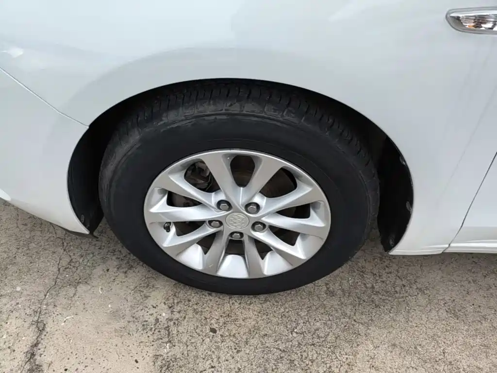 Buick Excelle GT 2019 — фото 23