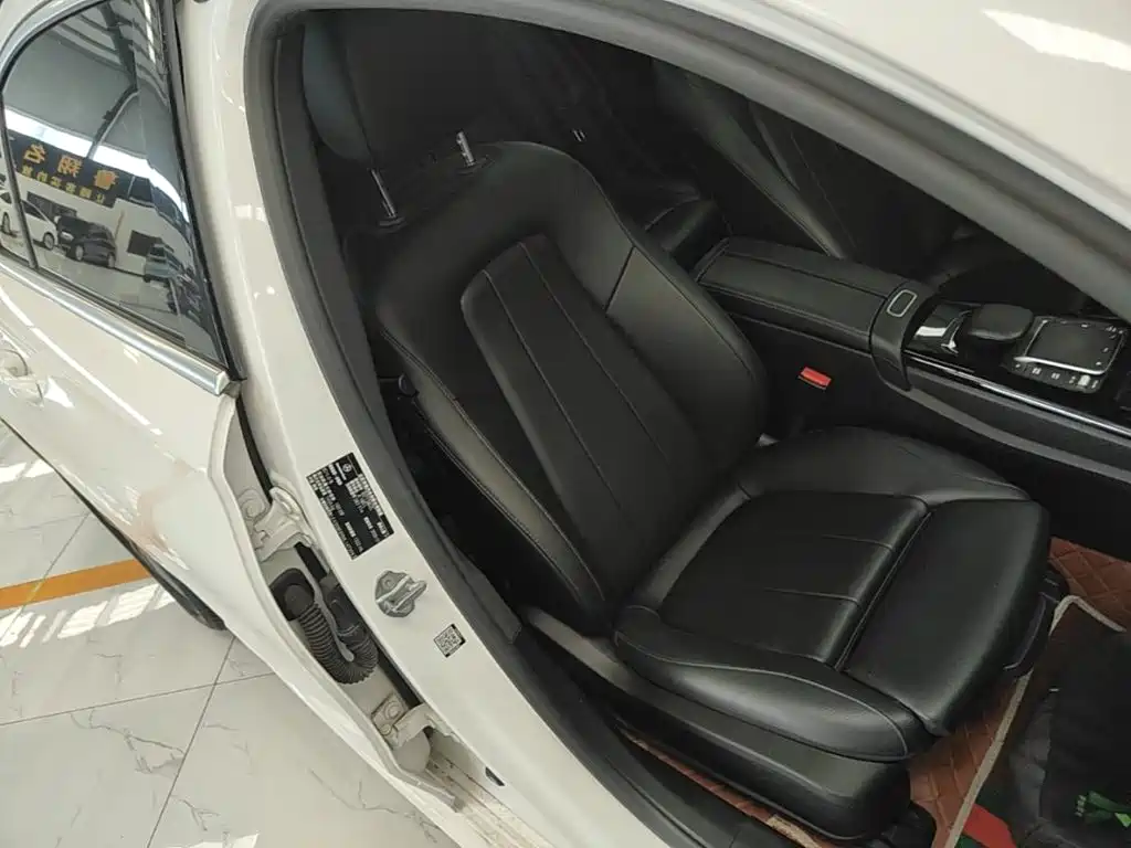Mercedes-Benz A-Class 2021 — фото 25