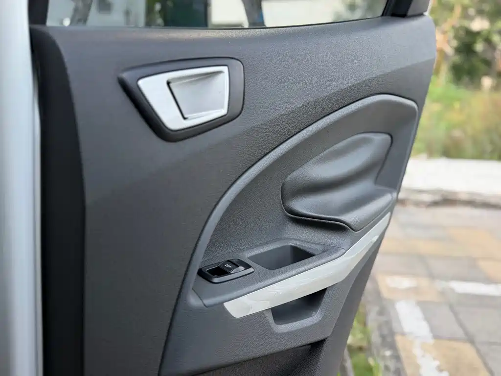 Ford Ecosport 2013 — фото 6