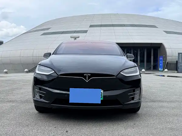 Tesla Model X 2017