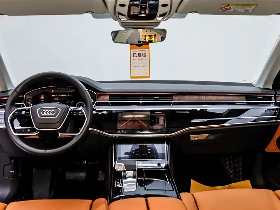 Audi A8 2024 — фото 21