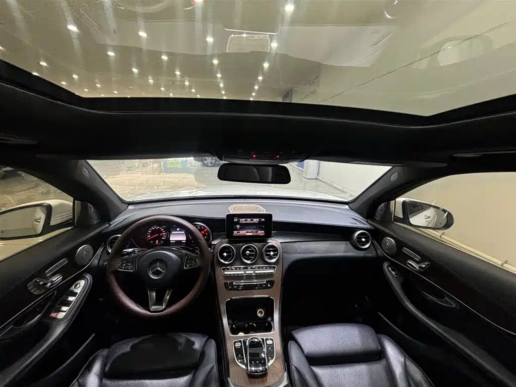 Mercedes-Benz GLC 2018