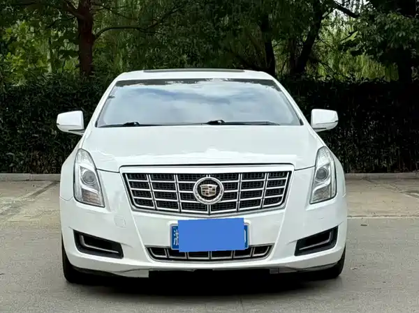 Cadillac XTS 2015