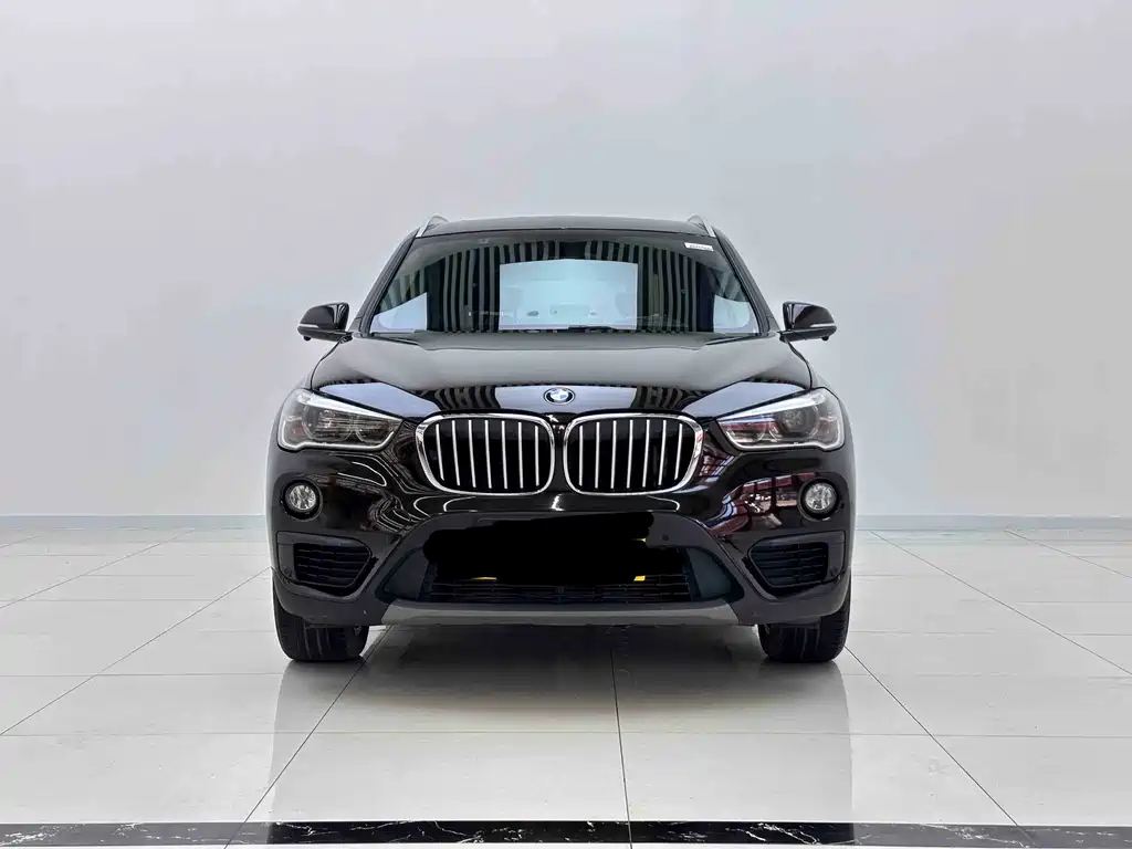 BMW X1 2018 — фото 2