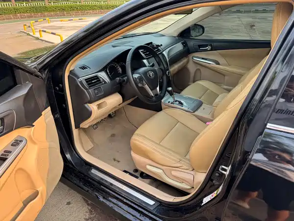 Toyota Camry 2012