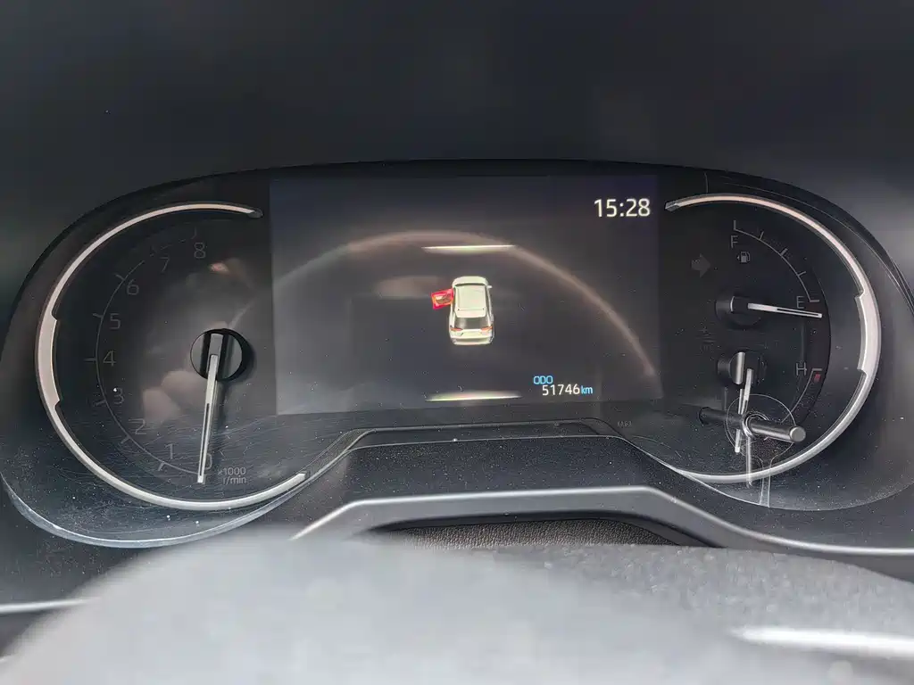 Toyota RAV4 2019 — фото 15