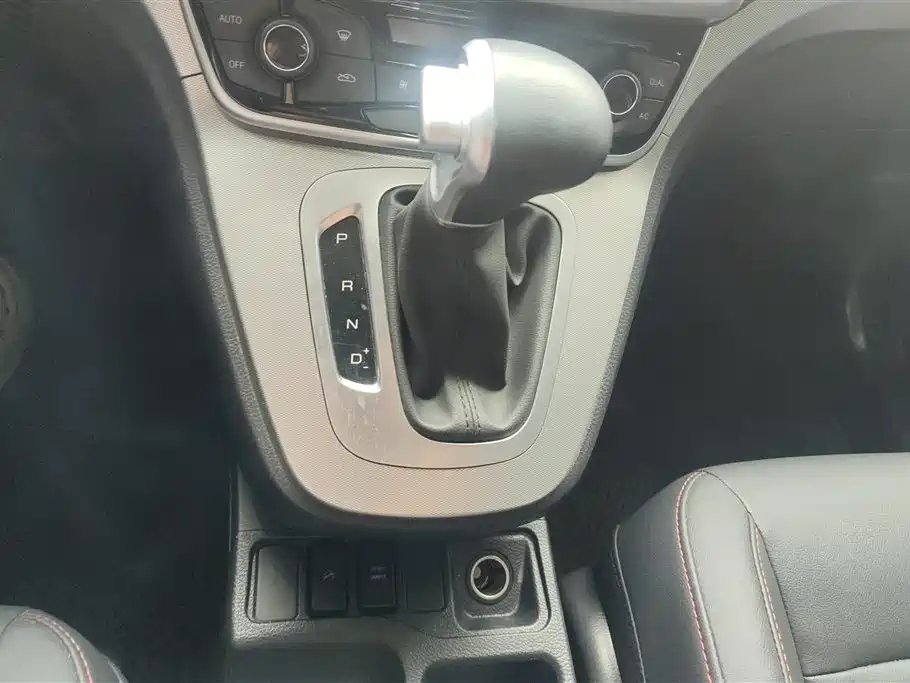 Haval M6 2020 — фото 16