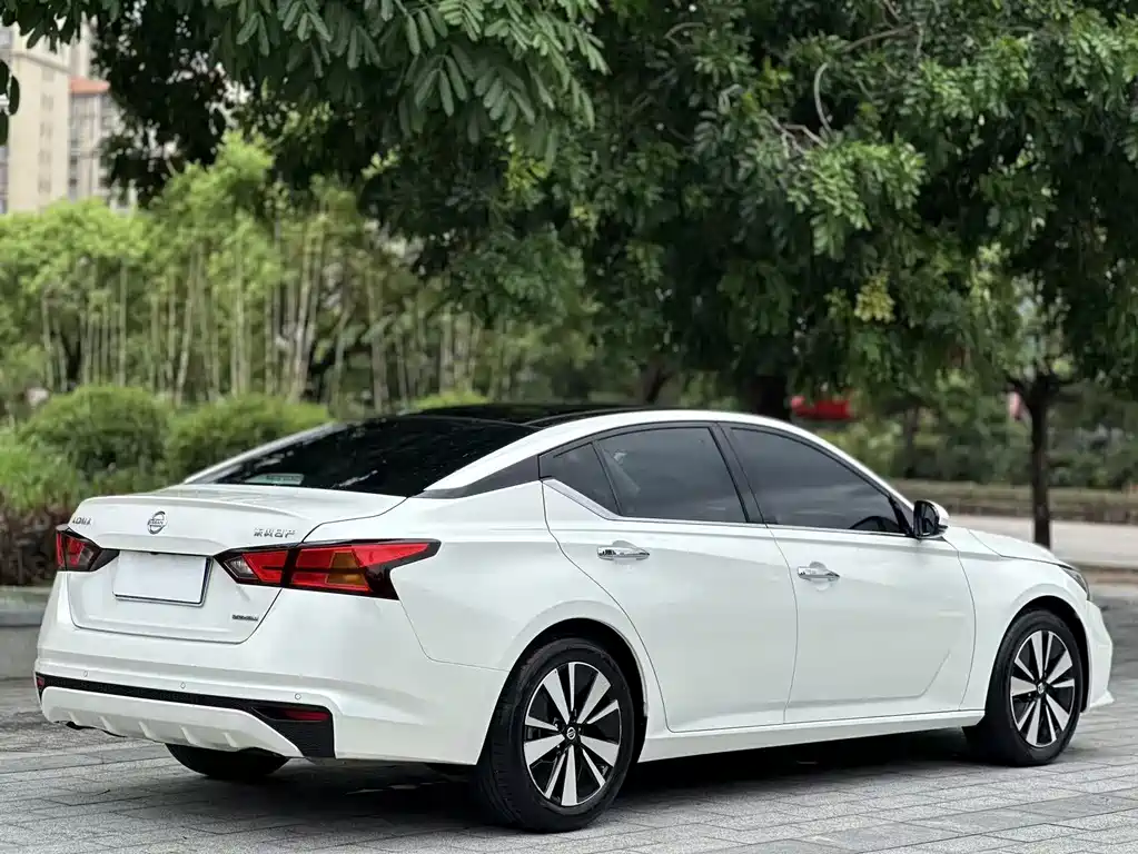 Nissan Teana 2021 — фото 9