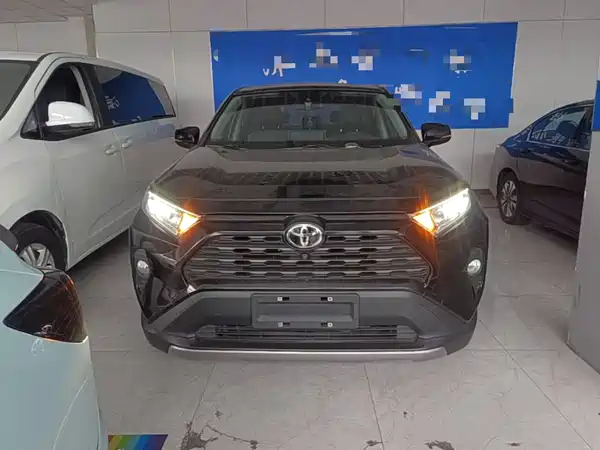 Toyota RAV4 2023