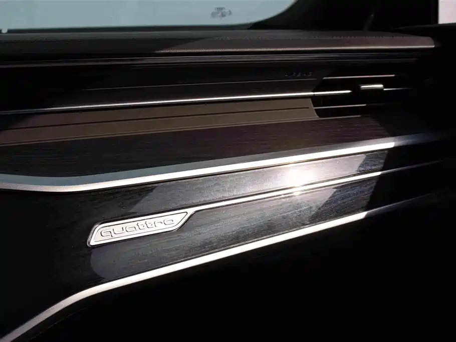 Audi A6L 2023 — фото 9