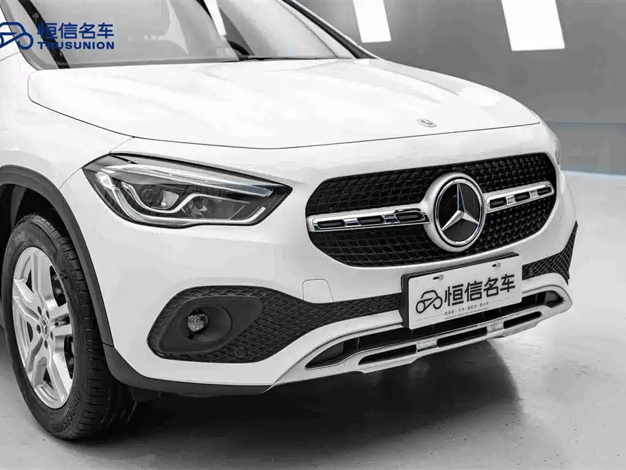 Mercedes-Benz GLA 2023 — фото 9