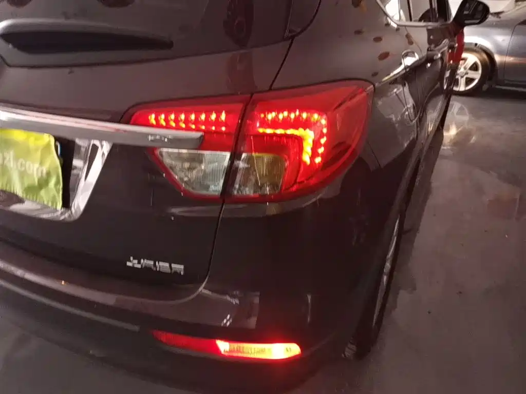 Buick Envision Plus 2016 — фото 8