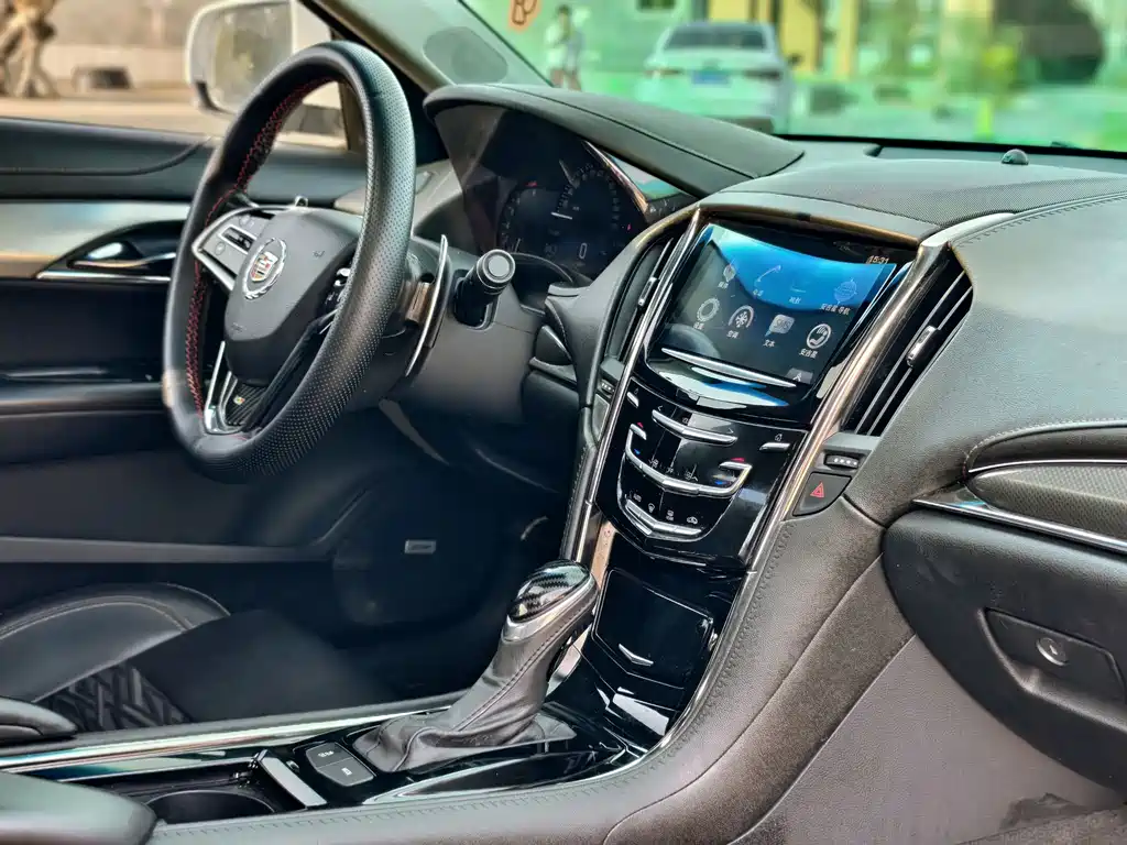 Cadillac ATS-L 2015 — фото 13