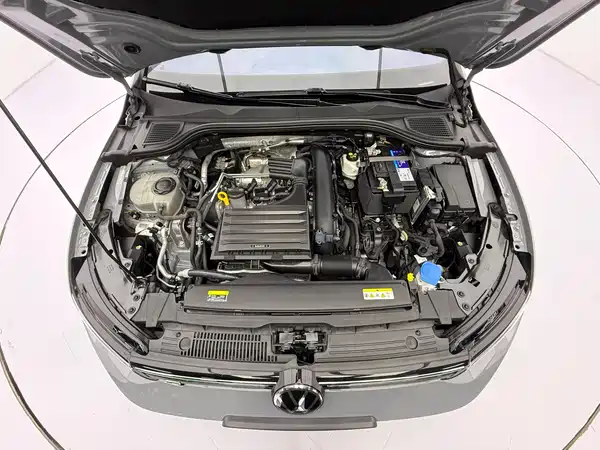 Volkswagen Golf 2022