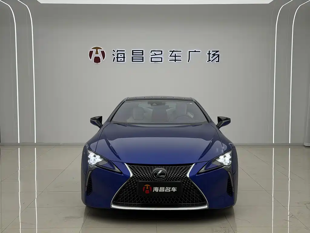 Lexus LC 2018 — фото 2