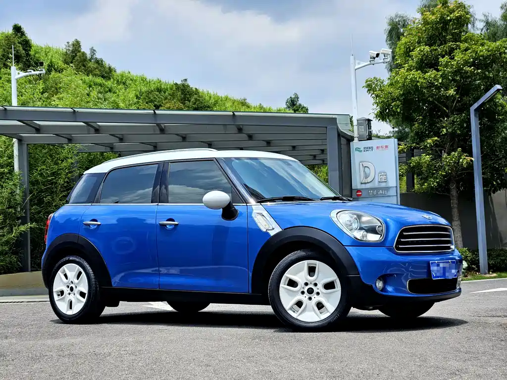 MINI Countryman 2011