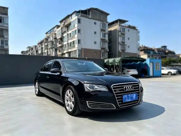 Audi A8 2012