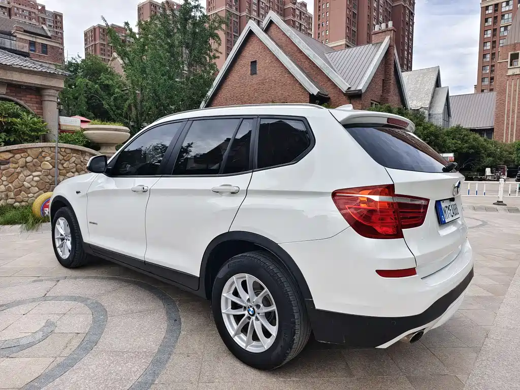 BMW X3 2017 — фото 9