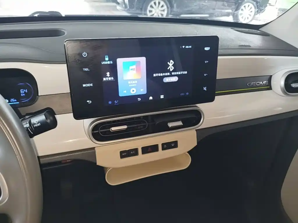 Geely Galaxy Panda 2025 — фото 13